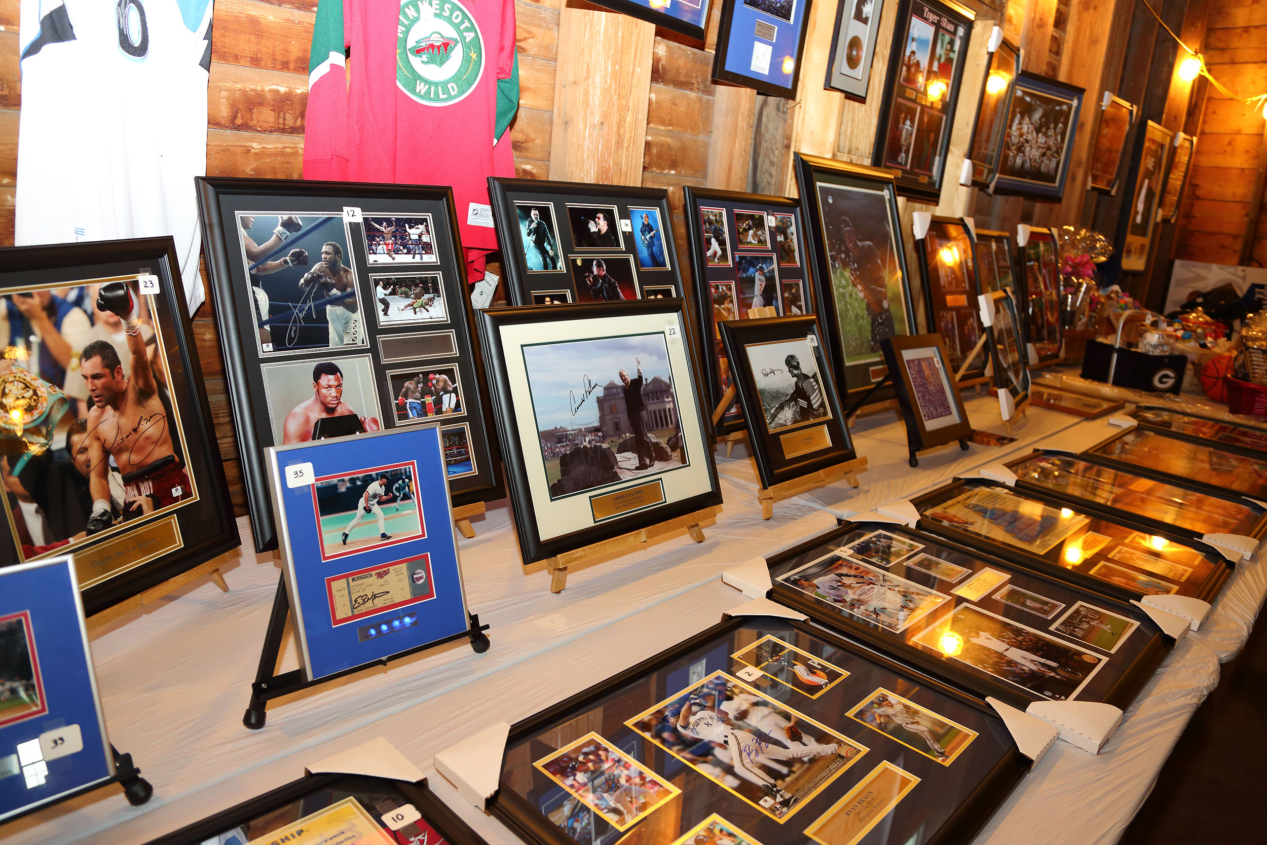 sports silent auction items
